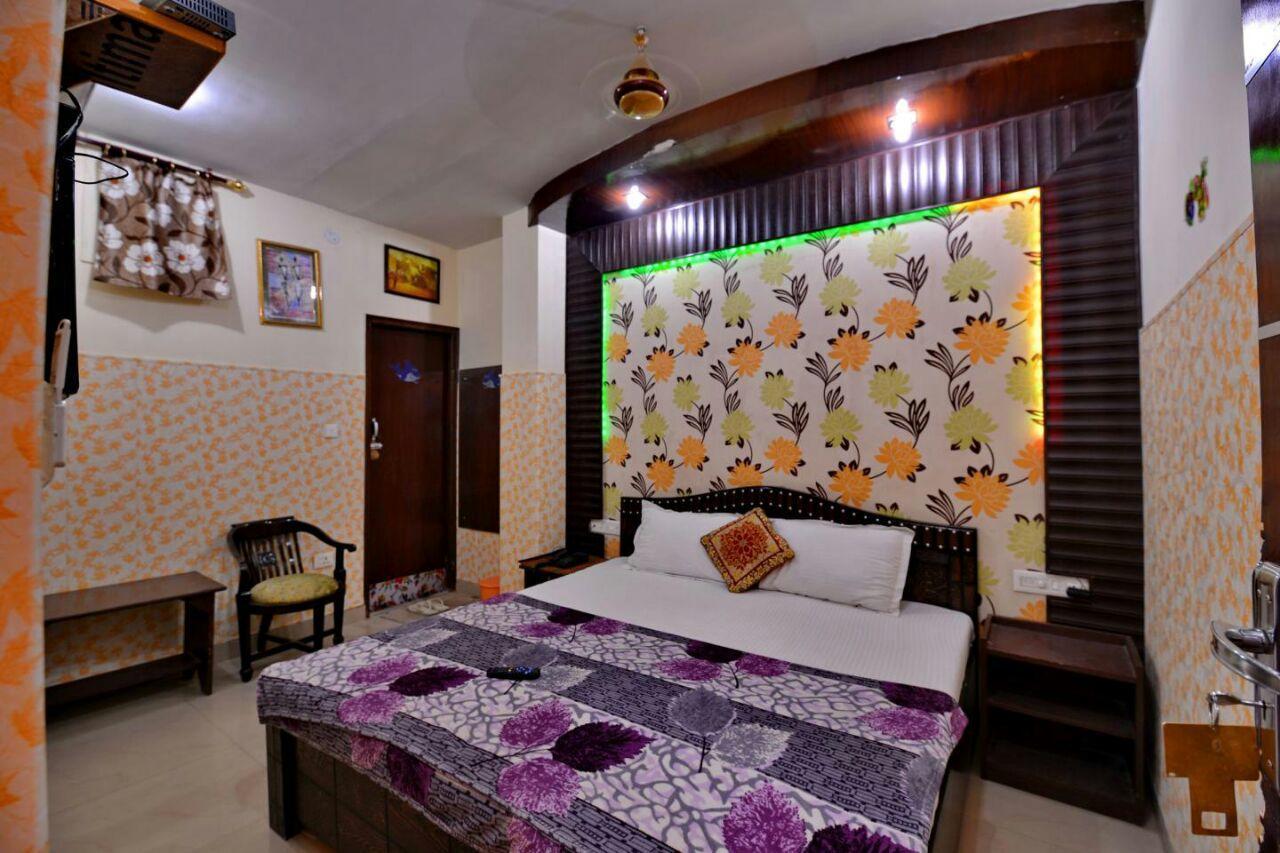 Hotel Dharam Villa Kalka Bagian luar foto