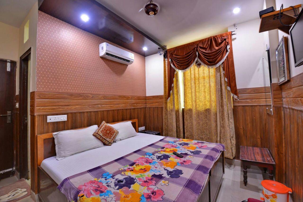 Hotel Dharam Villa Kalka Bagian luar foto