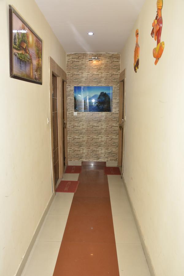 Hotel Dharam Villa Kalka Bagian luar foto